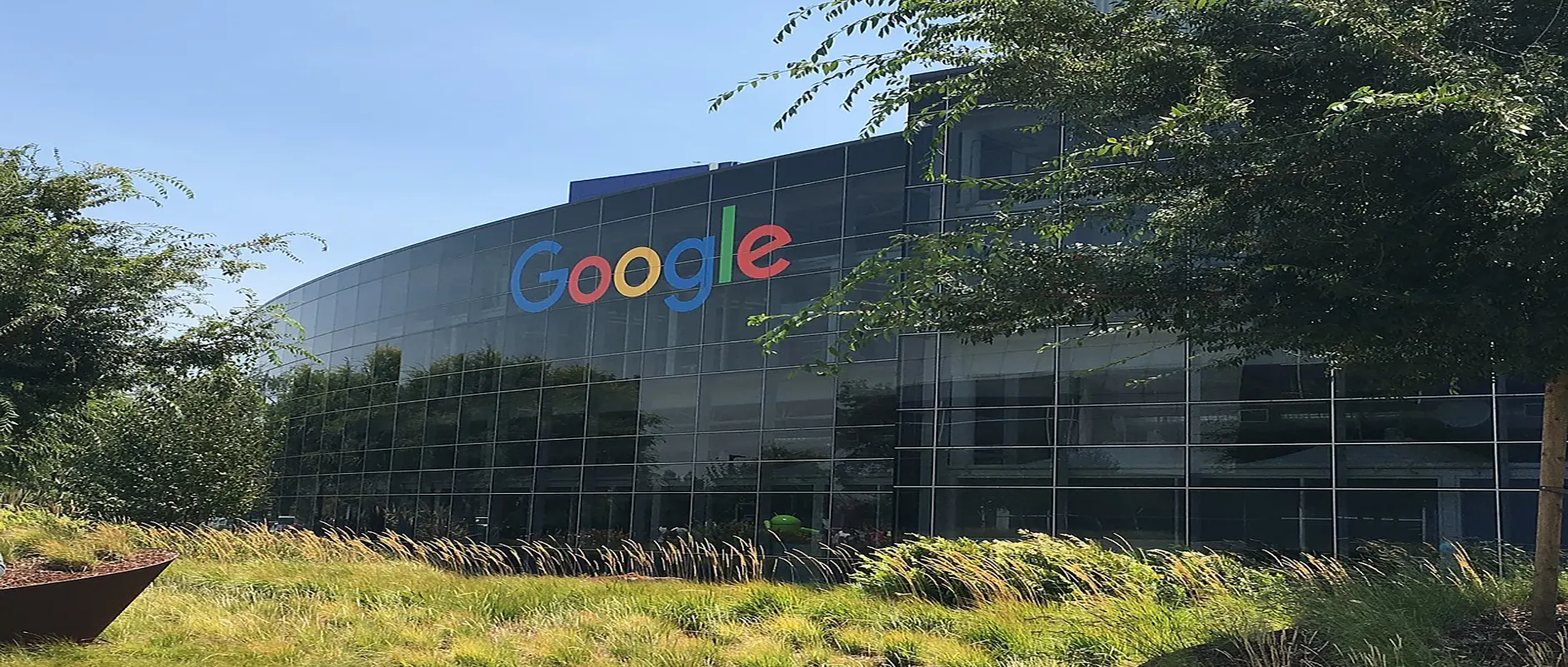 Google's HQ in Mountain View, CA